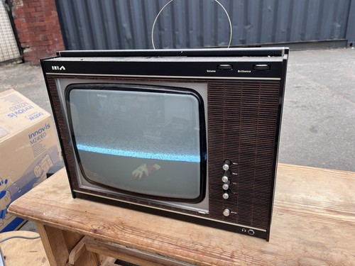 Vintage hmv portable - hmv,