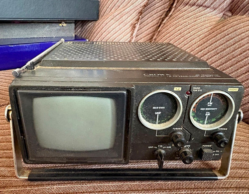 Crown ctv vintage portable - crown,