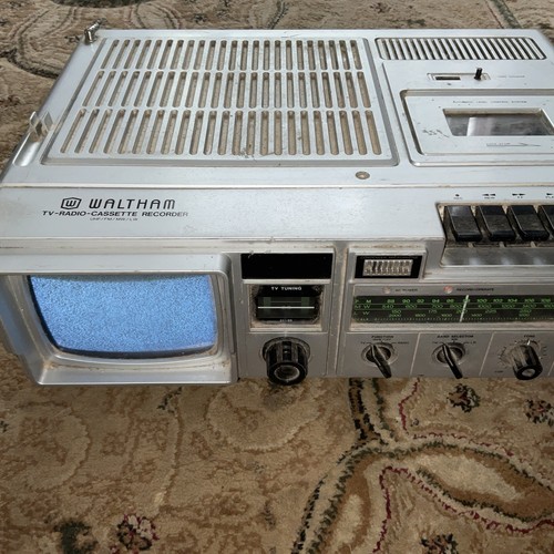 Waltham portable radio - waltham,