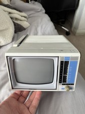 Boots MTV5 Portable CRT TV -